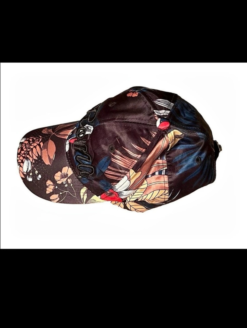 Womens Floral Roma Embroidered Baseball Hat One size